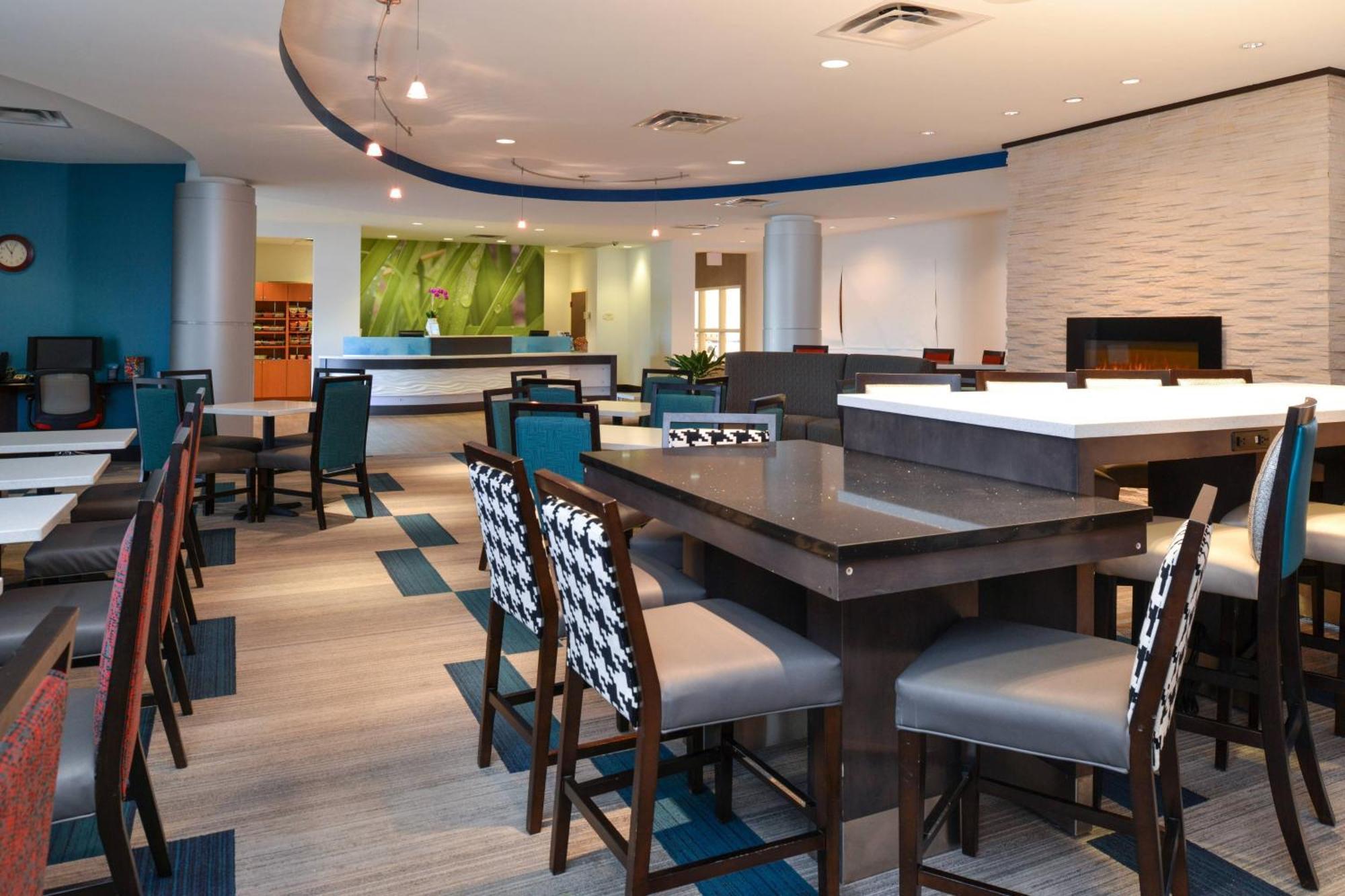 Springhill Suites By Marriott Oklahoma City Airport Exteriör bild