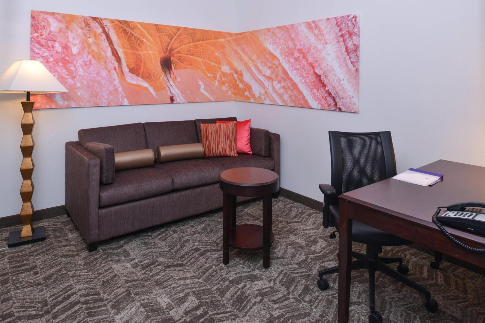 Springhill Suites By Marriott Oklahoma City Airport Exteriör bild